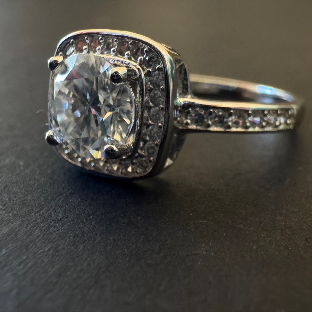 Hallo Moissanite 1CT Diamond Silver Ring